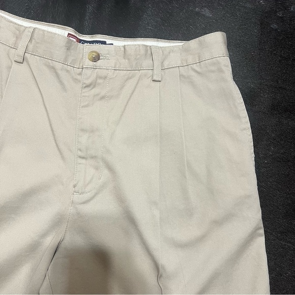 CHAPS men’s khaki/golfing shorts size 34 EUC - Picture 9 of 10